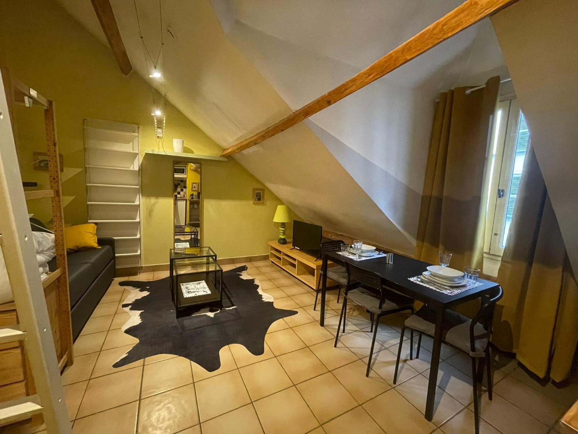 Montmartre Sacre Coeur - Appartement Martyrs Parijs Buitenkant foto